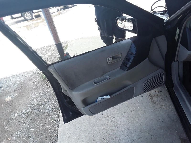 Radiator Fits 93-97 ALTIMA 985649 Foto 2 de 4