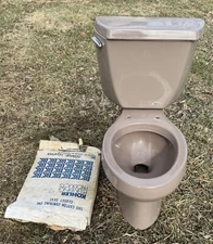 NEW Kohler K-3520-54 Taupe(Brown/Gray) Wellworth Complete Toilet(tank/bowl/seat)