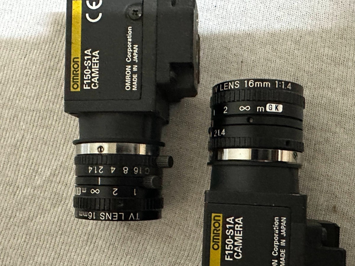 Omron F150-S1A 1/3-inch CCD Camera W/ TV lens 16mm 1:1.4 Omron F150-S1A 1/3-inch CCD Camera W/ TV lens 16mm 1:1.4