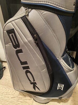 Tiger Woods サイン入り BUICK ゴルフバッグ Lot Detail - Tiger Woods Signed Buick 'Tiger Slam' Full Size Golf