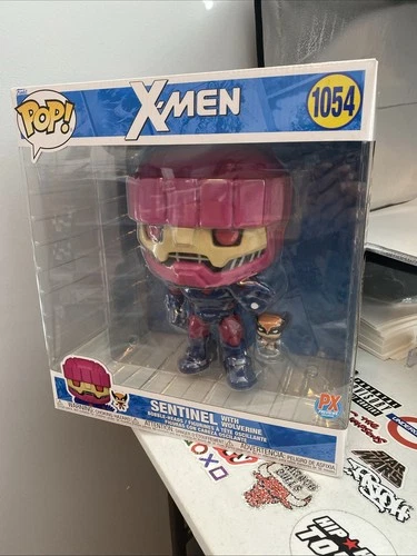 Funko Pop! Jumbo Marvel: X-Men - Sentinel with Wolverine PX Exclusive CHASE