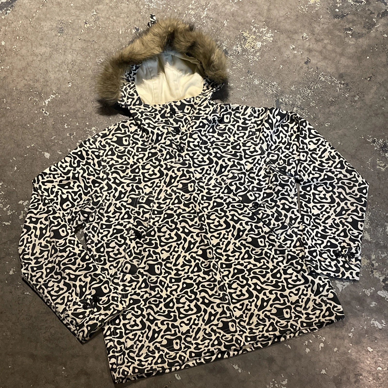 Parka militare mimetico Supreme Pacific taglia M FW13 2013 con fodera cappuccio pelliccia a scatto