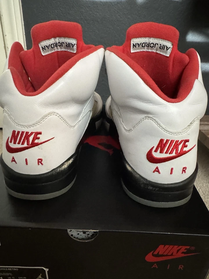 Size 11 - Jordan 5 Retro Fire Red 2020 - CT4838-102 - Image 2 of 4