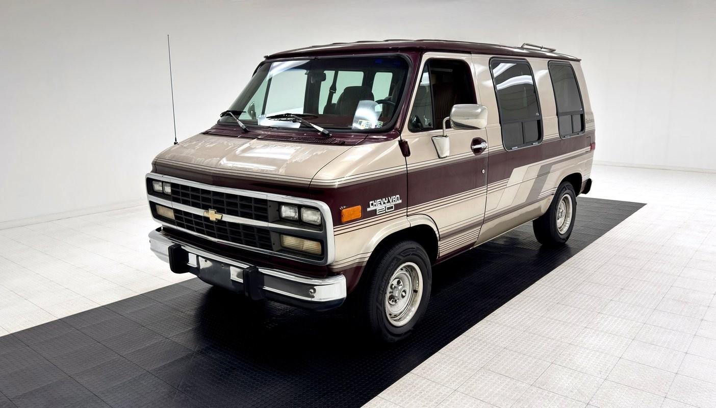 1993 Chevrolet Rockwood Conversion