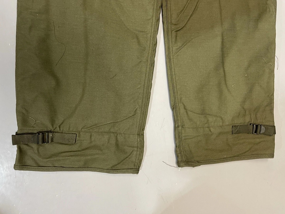 US Navy Nyco OD Cold Weather Permeable Deck Pants Med. Reg.Alpha