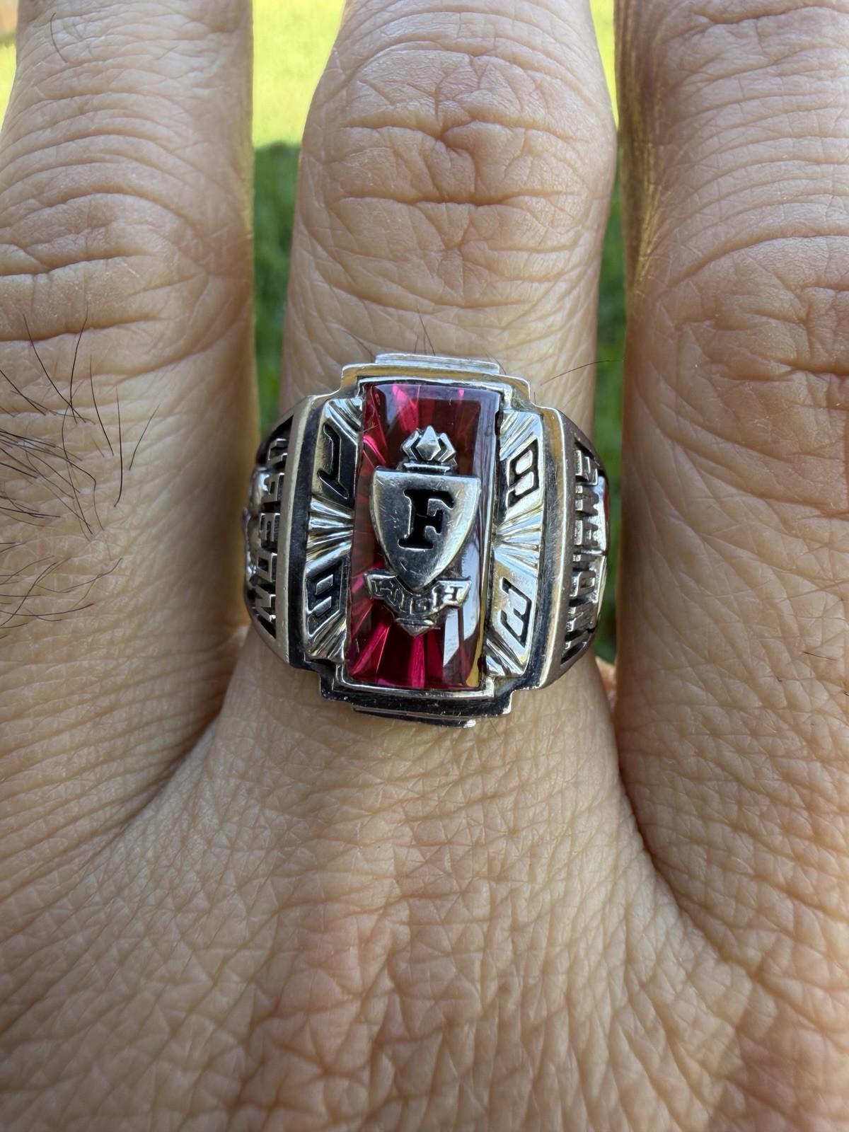 High school class ring - image 6