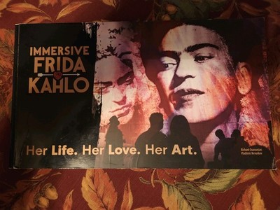 Art Book IMMERSIVE FRIDA KAHLO Her Life. Her Love. Her Art.    Bonus POSTCARD