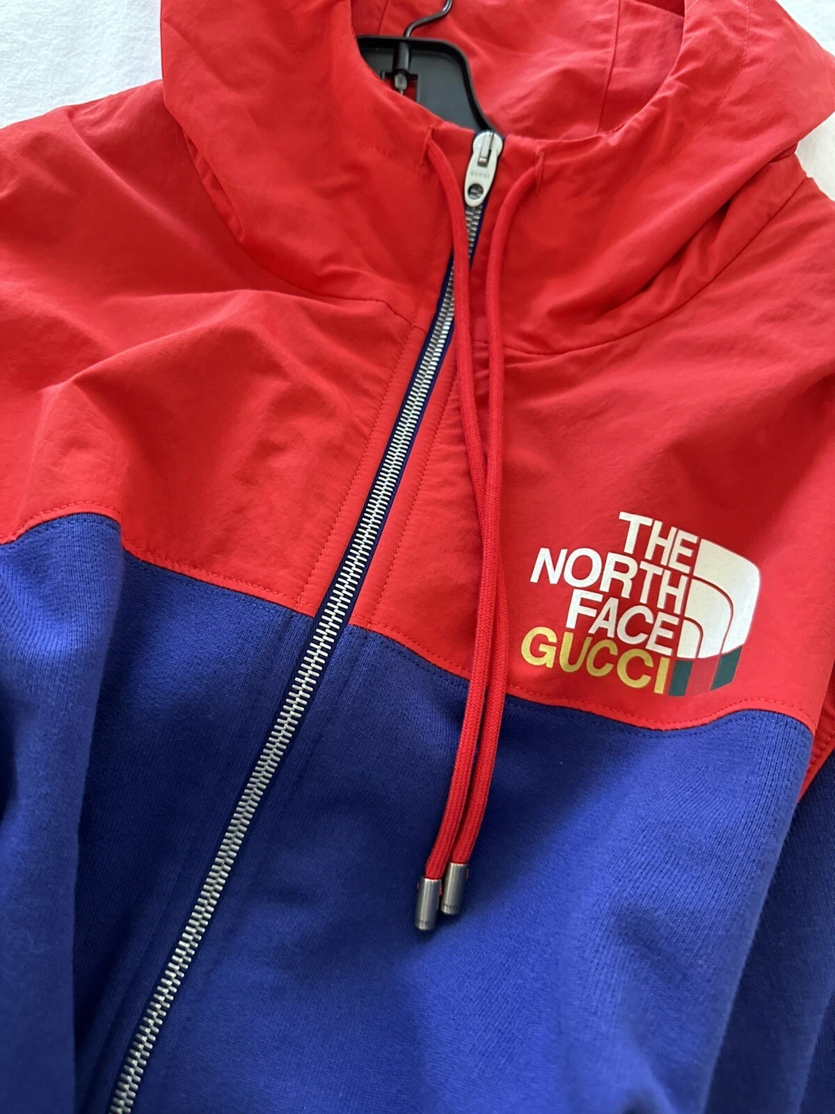 Giacca track con cappuccio cerniera logo GUCCI x THE NORTH FACE grande edizione limitata con scatola