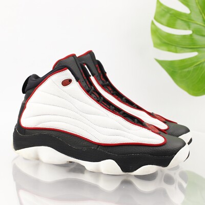 Jordan Mens Pro Strong Sneaker Size 10 White Bred Basketball  display picture 2