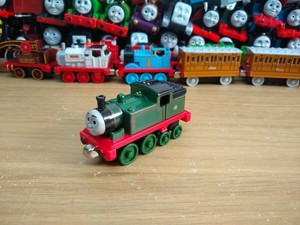 thomas and friends play along