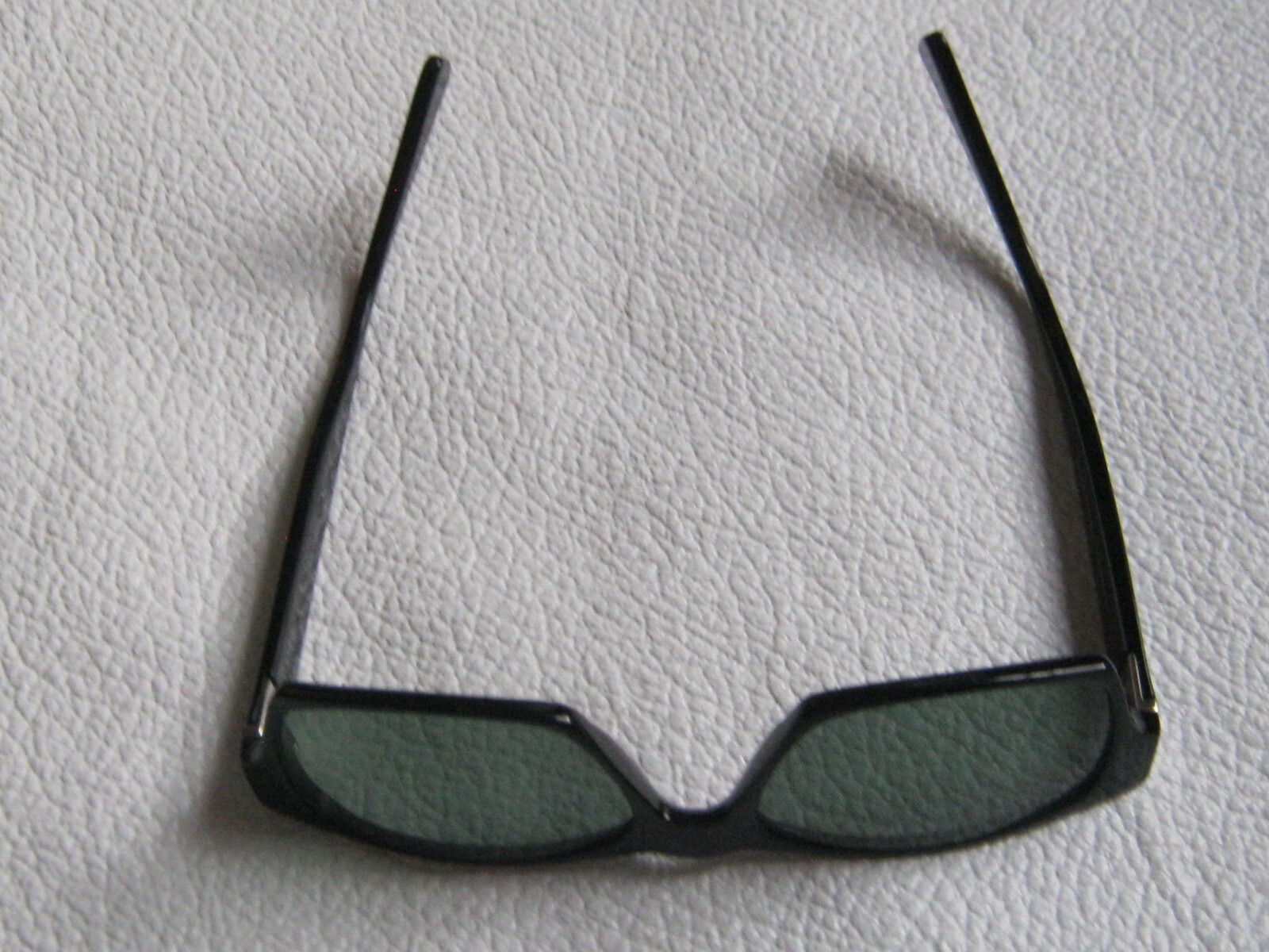 Authentic Seraphin Black Rectangular Sunglasses R… - image 6