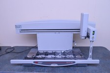 BECKMAN COULTER BIOMEK 3000 LIQUID HANDLING AUTOMATION WORKSTATION