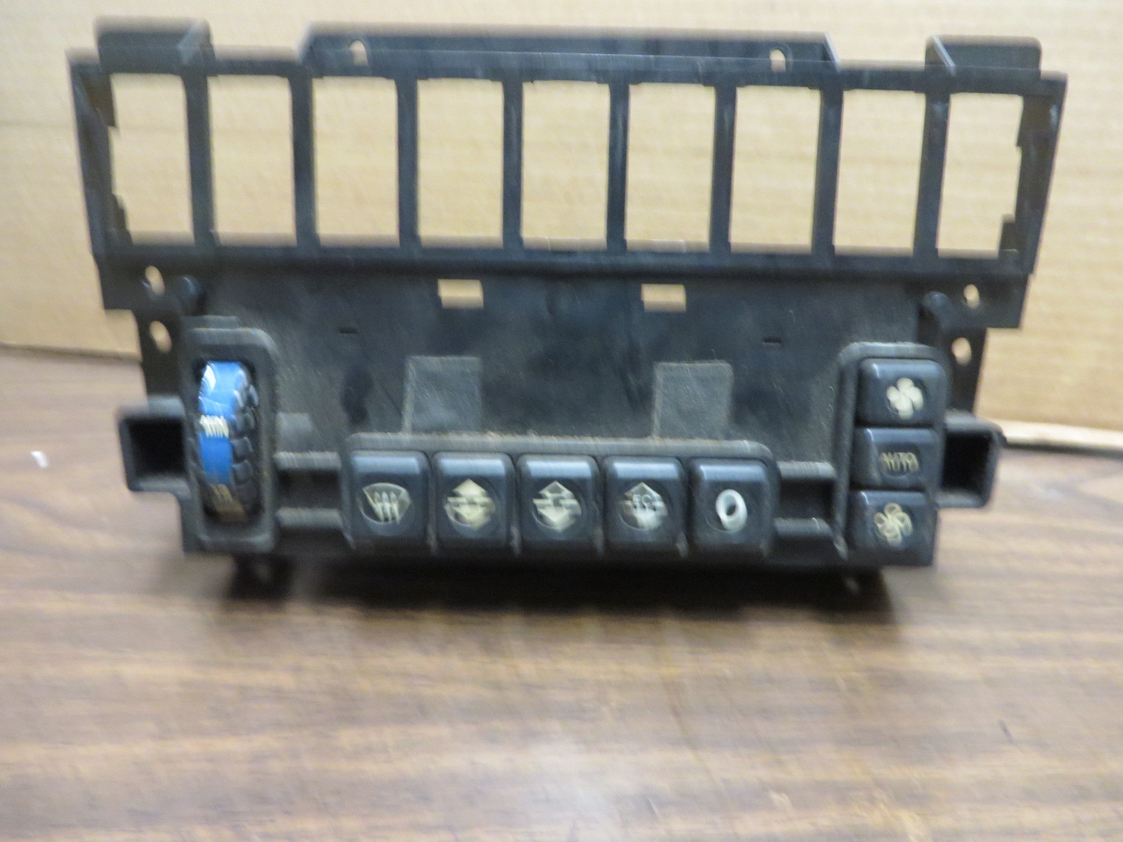 Picture 1 of 7