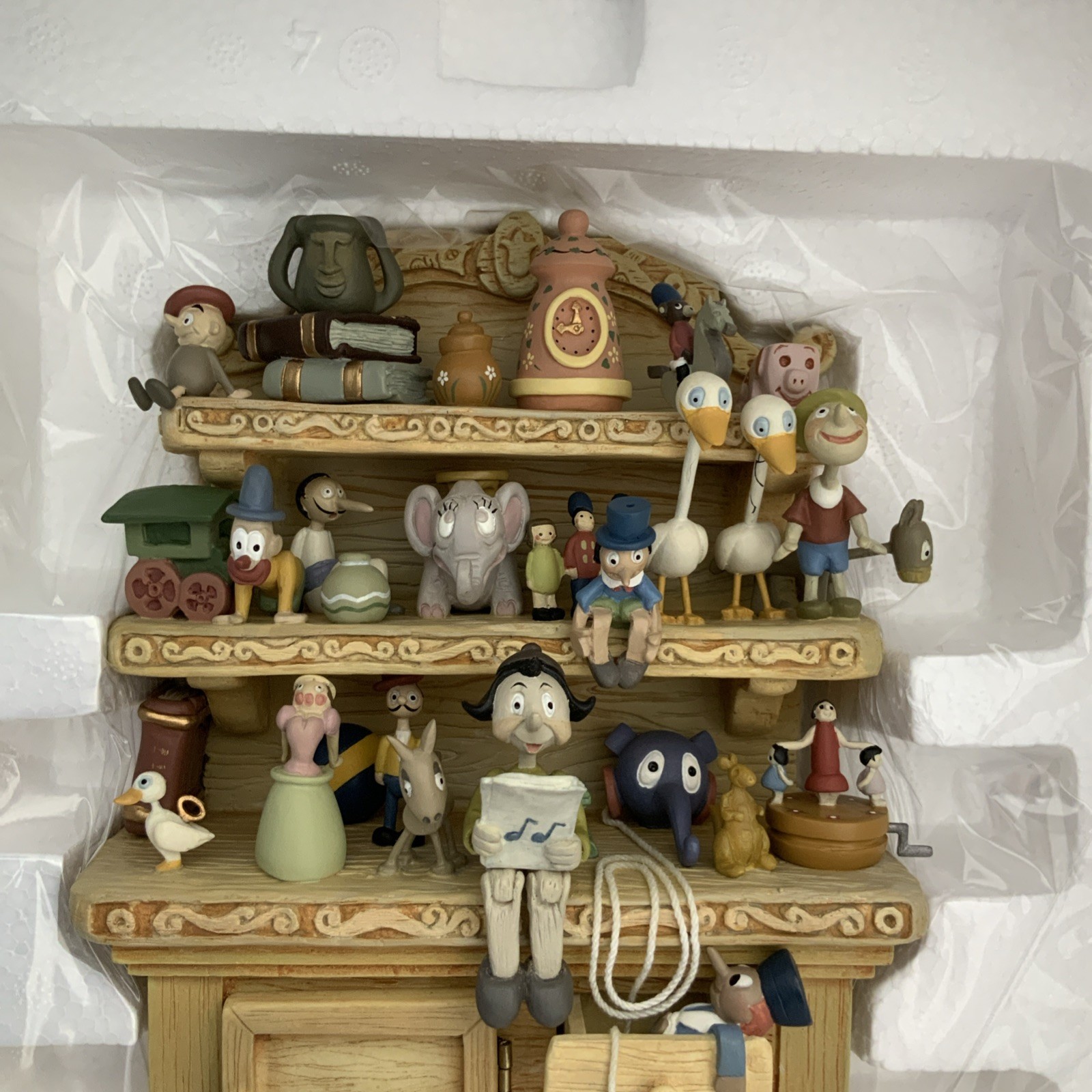 WDCC Pinocchio’s Geppetto's Toy Hutch “Geppetto’s Toy Creations” w/WDCC 1998 Pin