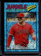 2026 Topps Heritage Mike Trout Chrome Light Blue Sparkle Refractor #163 Angels