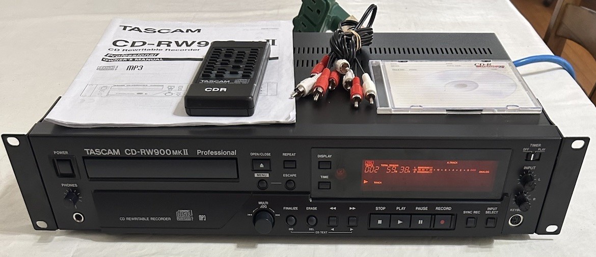 TASCAM CD-RW900 MKII Professional CD CD-RW Recorder w/ Remote