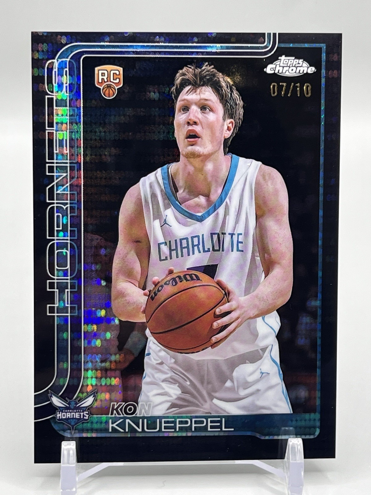 KON KNUEPPEL 2025-26 Topps Chrome Rookie Black Pulsar 7/10 Jersey # #254 RC