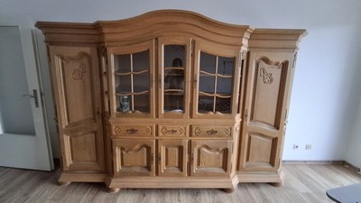 Rustikaler Eichenschrank zu verkaufen