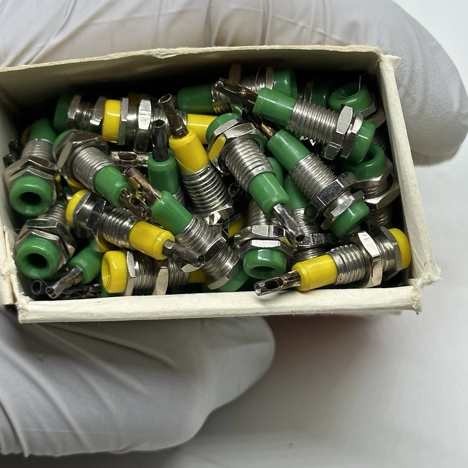 E.F. Johnson 41.0412-410 Panel Mount Banana Jacks ~50pcs NOS Binding Posts - Image 2 of 4