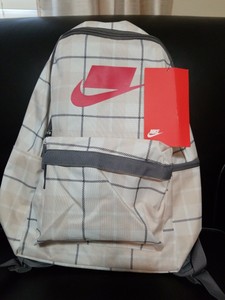 nike tan backpack