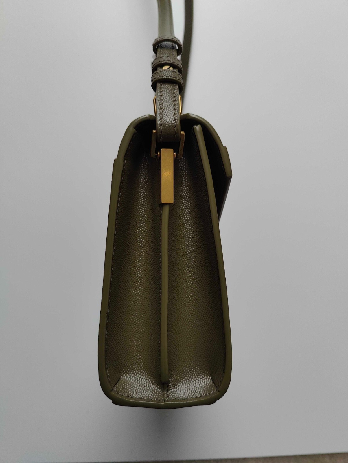 Yves Saint Laurent YSL Cassandra Mini Manico Superiore in Vert Kaki