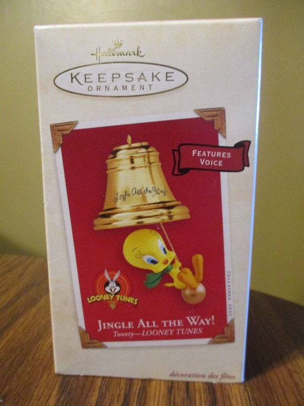 JINGLE ALL THE WAY Christmas Ornament Hallmark Keepsake Musical Tweety Y2003