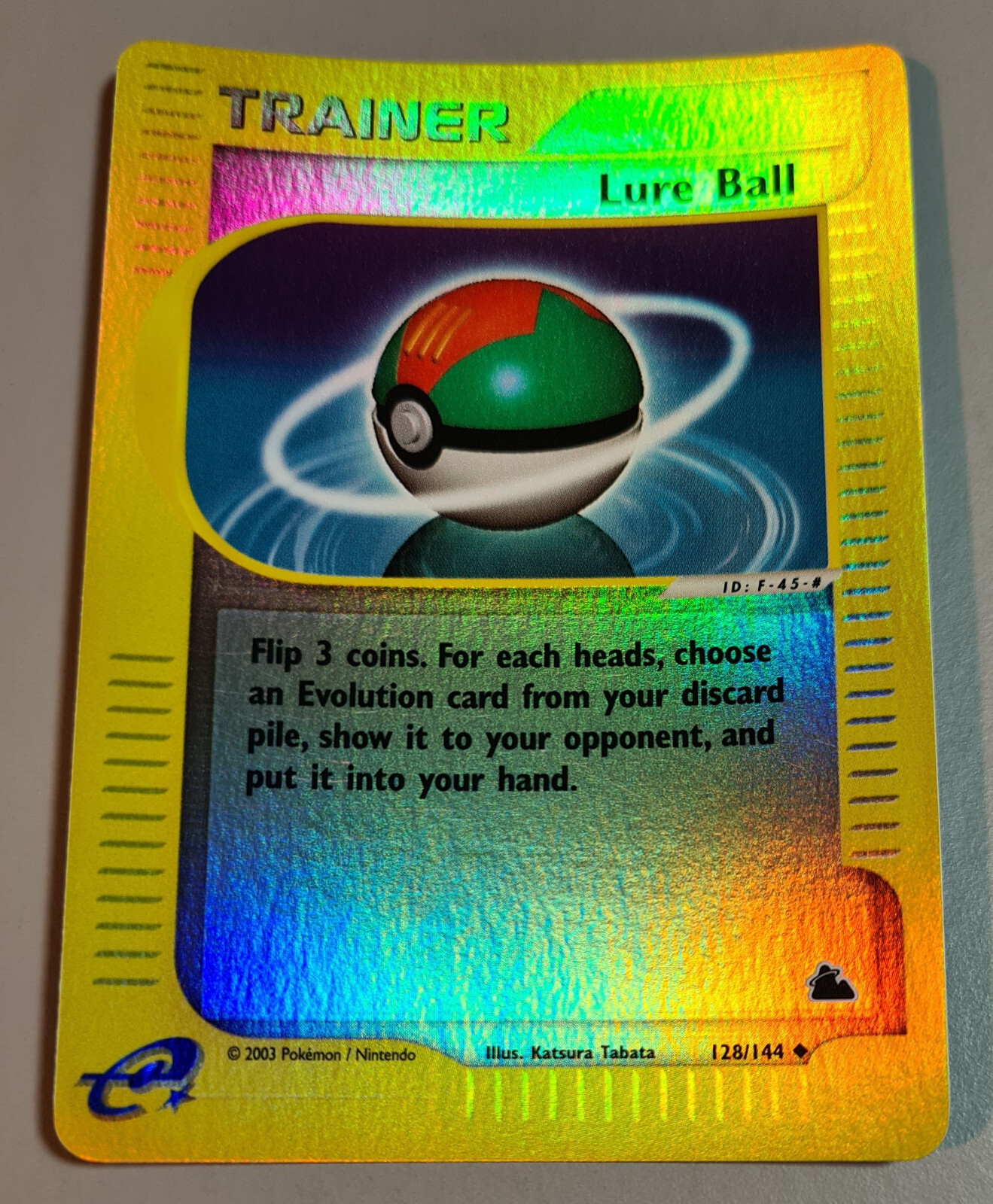 Lure Ball # 128/144 Reverse Holo Skyridge 2003 Pokemon English Mint Vintage