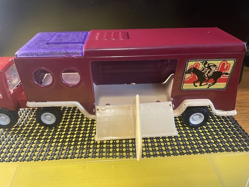 1979 BUDDY L 1/43 SEMI-CAB & HORSE TRAILER USED MADE JAPAN/H. KONG 9” LONG HTF - Picture 2 of 8