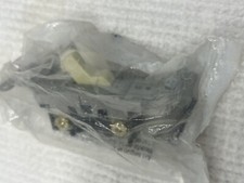 Hubbell Toggle Switch 15/20A 120/277V CSB120IZ Ivory