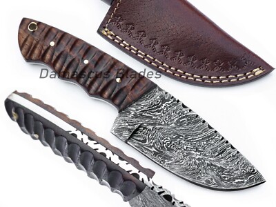 Custom Handmade Damascus Steel Fixed Blade Hunting Skinner Knife with Sheath