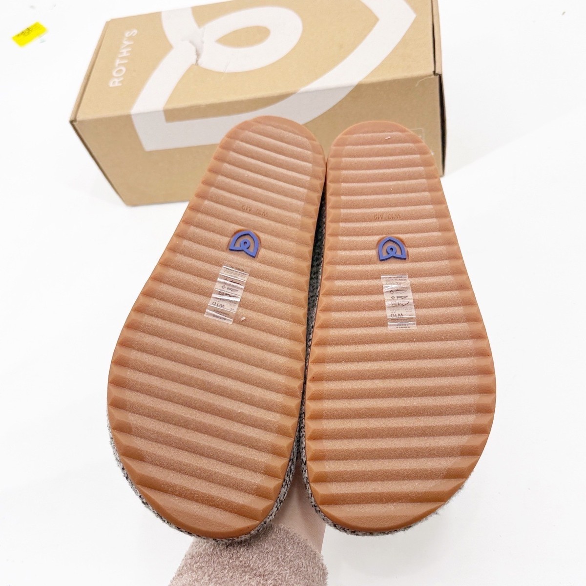 Rothys The Cozy Clog Cookies and Cream Boucle Grey White  display picture 2