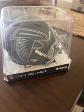 Michael Vick Signed Gray Atlanta Falcons Speed Mini Helmet (Beckett)