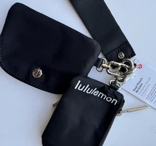 Lululemon NWT Dual Pouch Wristlet Black