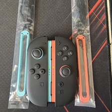 Nintendo Switch 2 Joy Con Pair with wrist strap fully tested