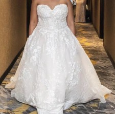 wedding dresses plus size