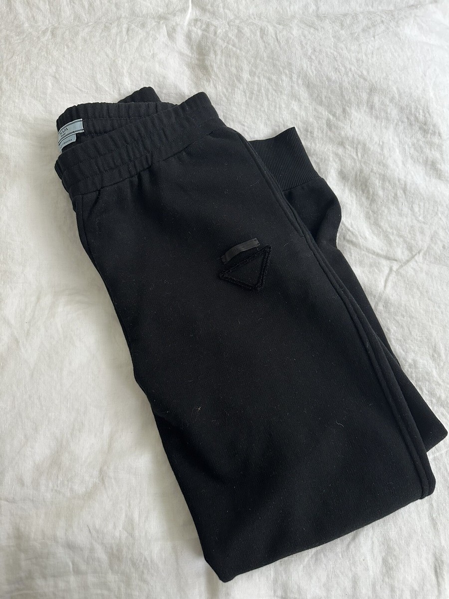 Prada Black Sweatpants Joggers Size Large 30” | eBay Prada Black Sweatpants Joggers Size Large 30” | eBay