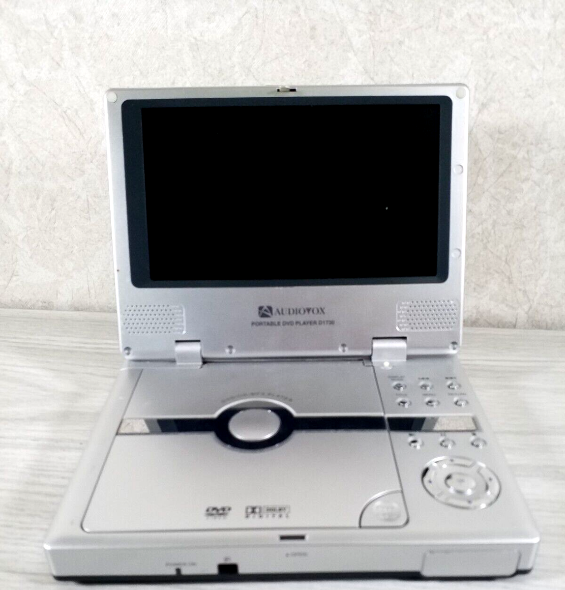 Audiovox D1730 Portable DVD Player (7