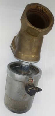 Backofen AG SCHUBERT & SALZER Pneumatisch Schrägsitzventil 10bar 