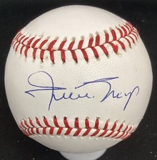 Willie Mays Signed Baseball White Giants HOF Say Hey Kid Autograph JSA Mint 9
