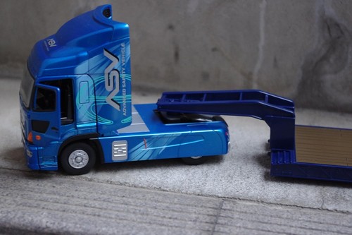 Diapet DK-5109 1/43scale Large Low Floor Trailer - Picture 9 of 9
