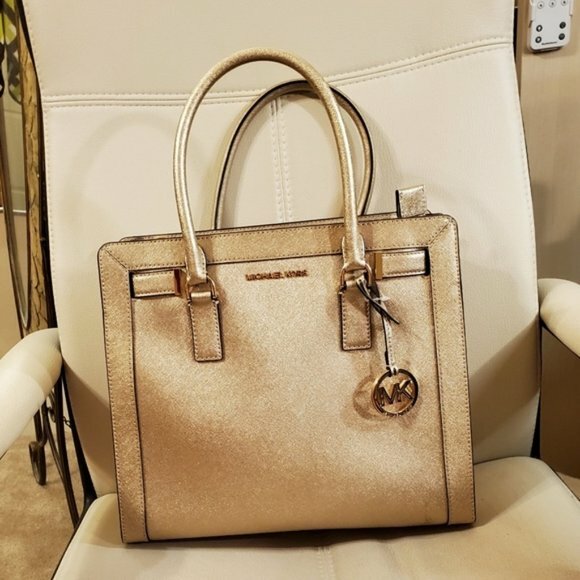 michael kors gold purse