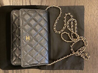 Classic wallet on chain - Lambskin & silver-tone metal, black