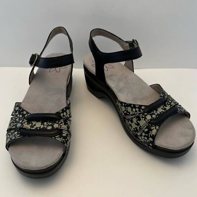 Sanita Danish Design floral sandals heeled womens Size EU 38 US 8