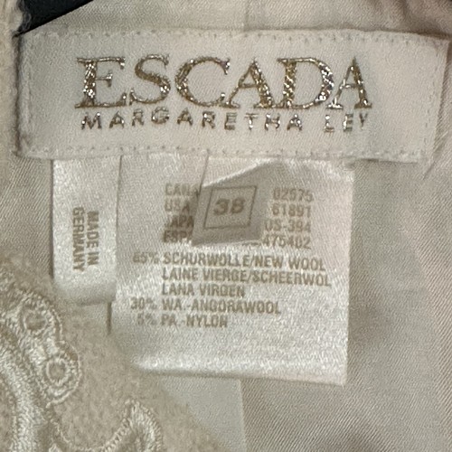 ESCADA Ivory Sz 38 Baroque Embroidered Angora Wool Pencil skirt suit Set, Bridal - Picture 7 of 22