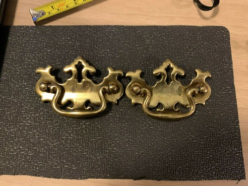 2x Vintage KB Brass Drop Bail Dresser Drawer Pull Handle Chippendale Style - Picture 3 of 6
