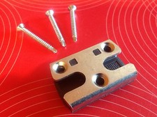 Winkhaus Sicherheits-Schließblech S.60  Alt SBS.K 60 Inkl. Schrauben Pilzkopf