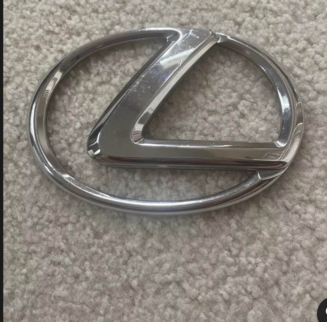 2007-2011 Lexus LS460 OEM Chrome Front Grille Emblem 9097502082