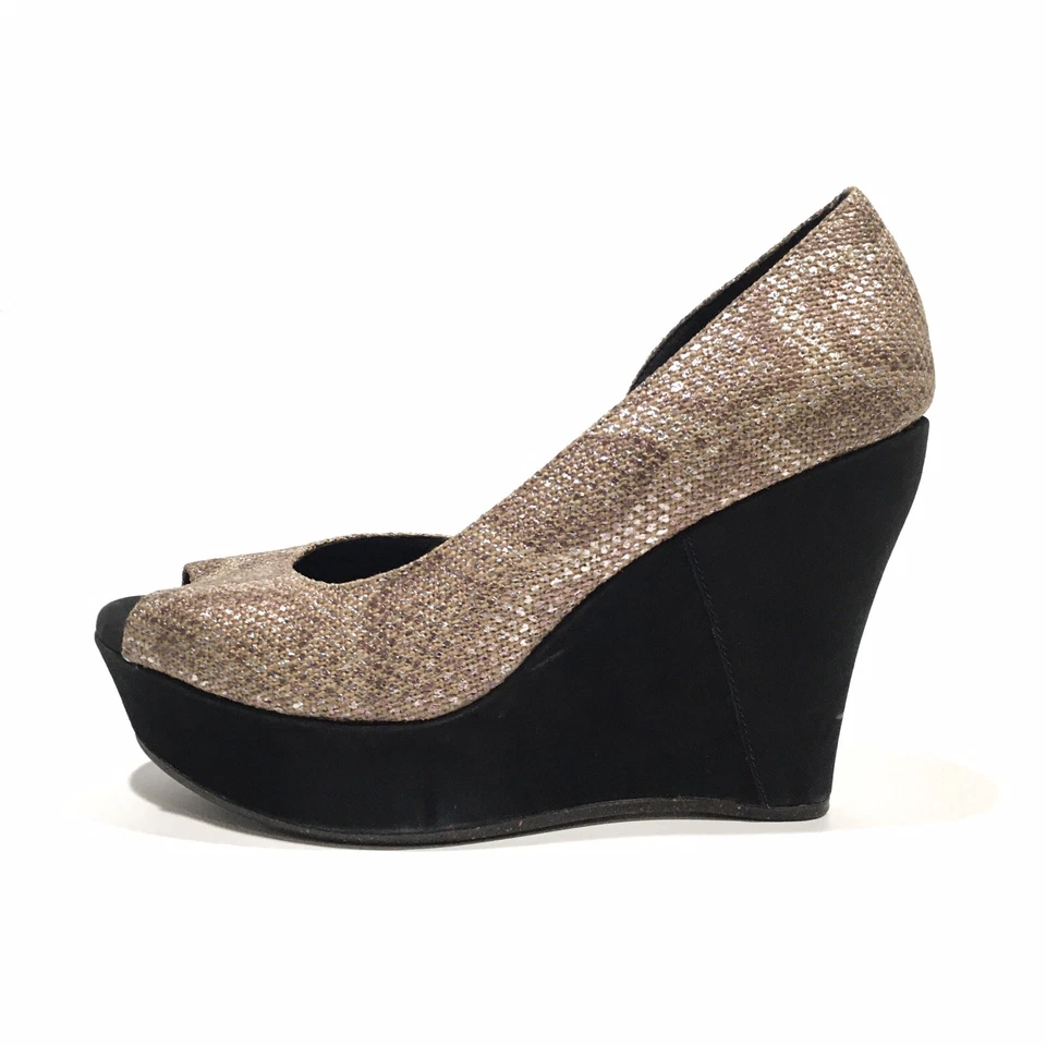 UGG TOURA METALLIC SNAKESKIN PEEP TOE WEDGES - 女士 US 7 - 全新 — 第 4/4 张图片
