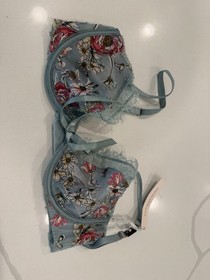 Victoria&rsquo;s Secret DREAM ANGELS Unlined Demi Bra Floral Mesh 34C NWT