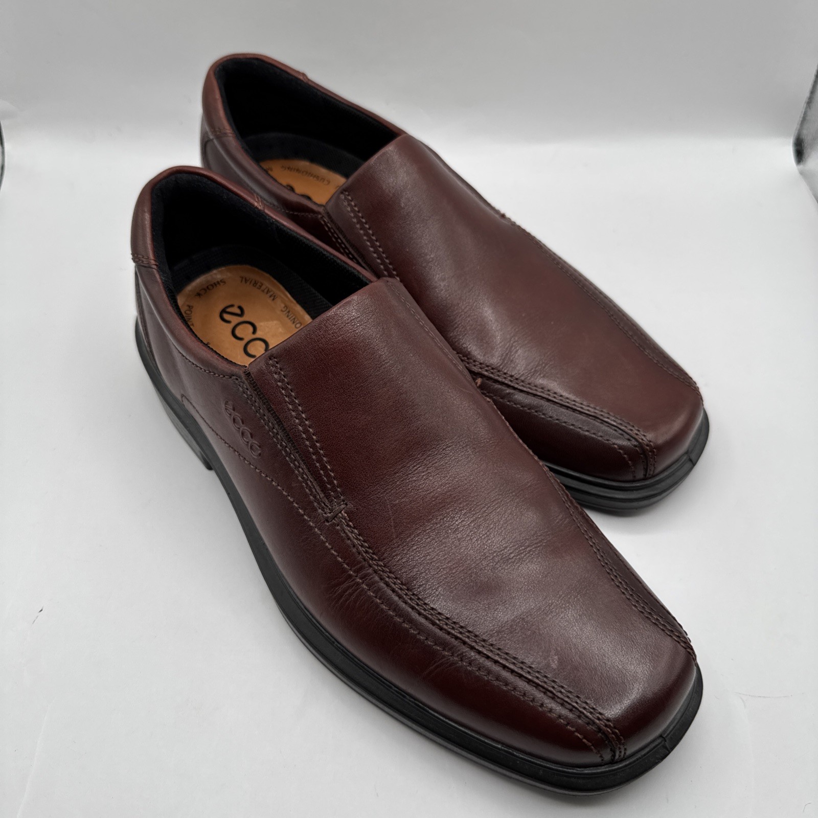 Ecco Helsinki 2 Shoes Slip On Loafer Mens Size 9 Cognac Brown Leather Excellent